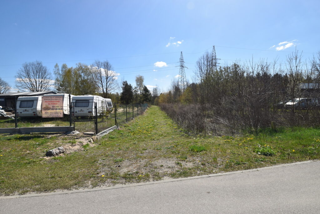 Atrakcyjna działka pod dom 1434 m² Ostrowiec Św. - zdjęcie 4