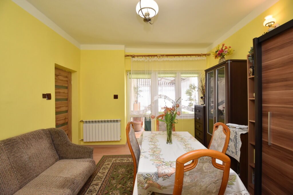 Dom i budynek usługowy Ostrowiec Św. Świętokrzyska - zdjęcie 23