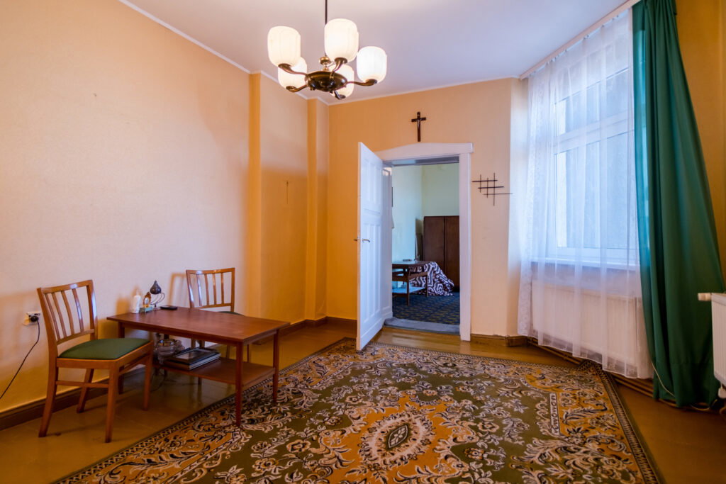 Mieszkanie na pierwszym piętrze przy jeziorze - zdjęcie 15