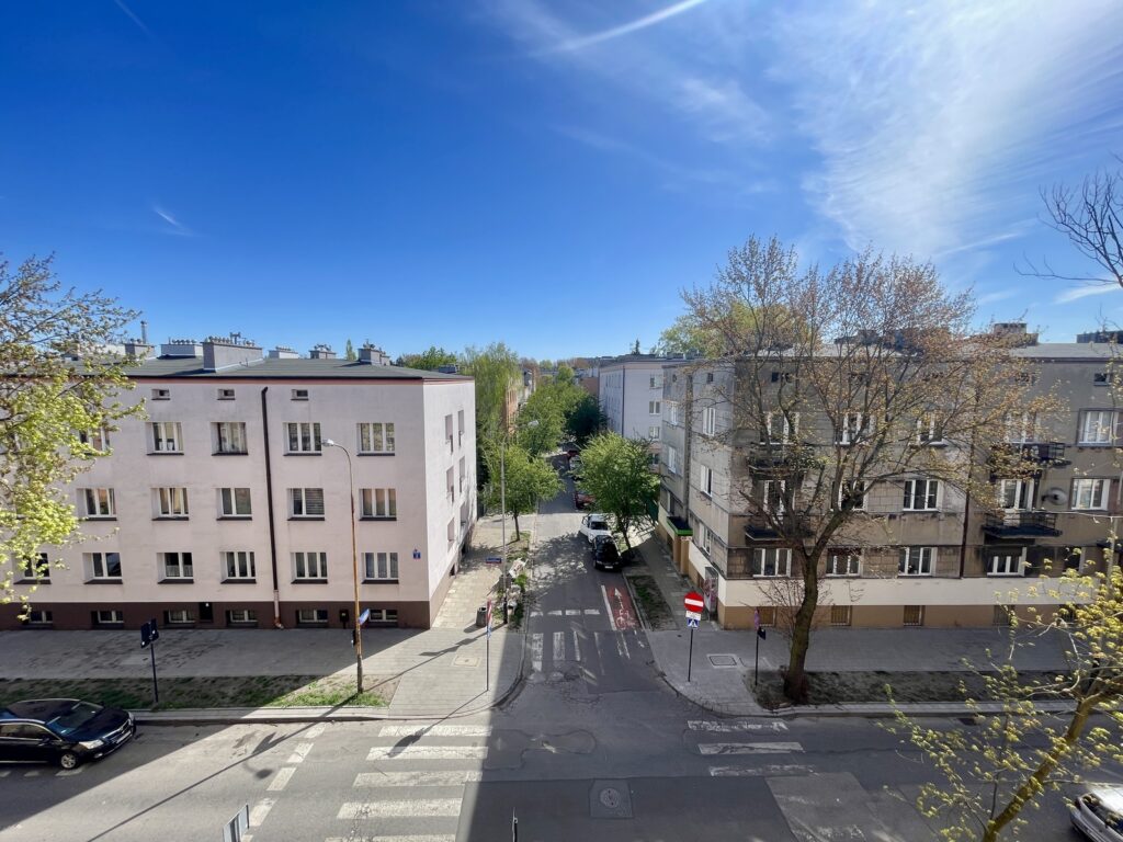2 pokoje przy UŁ | zieleń za oknem - zdjęcie 13