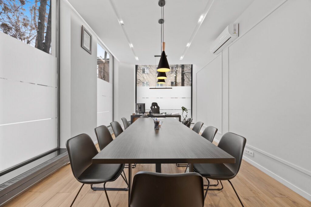 Na sprzedaż lokal usługowy 144 m² - zdjęcie 4