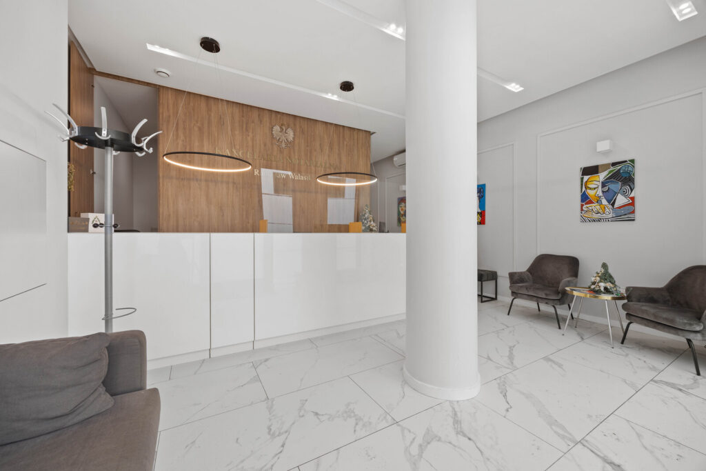 Na sprzedaż lokal usługowy 144 m² - zdjęcie 1