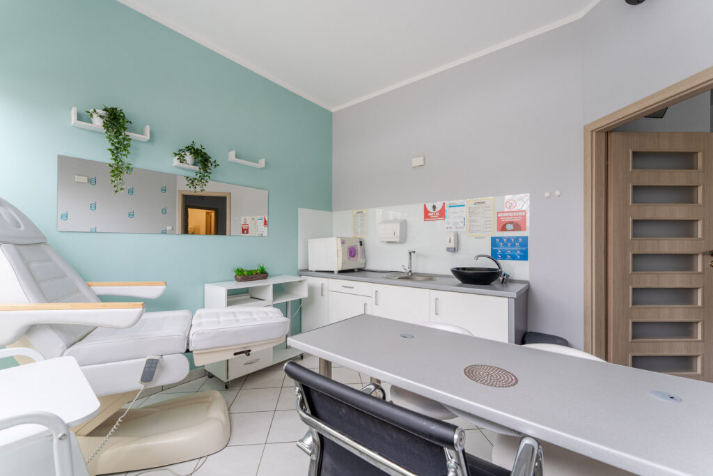 Lokal w centrum miasta przy ul. Łopuskiego - zdjęcie 18