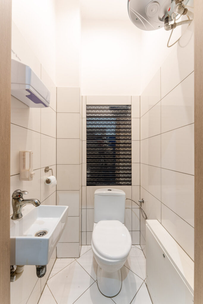 Lokal w centrum miasta przy ul. Łopuskiego - zdjęcie 10