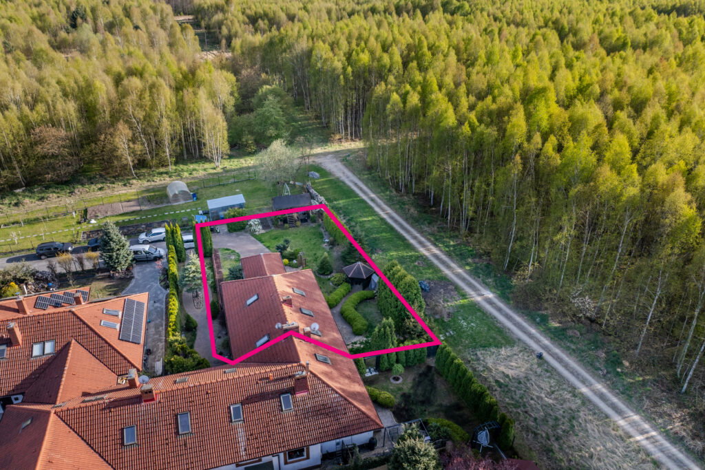 Dom na nowoczesnym osiedlu gotowy do wprowadzenia - zdjęcie 17