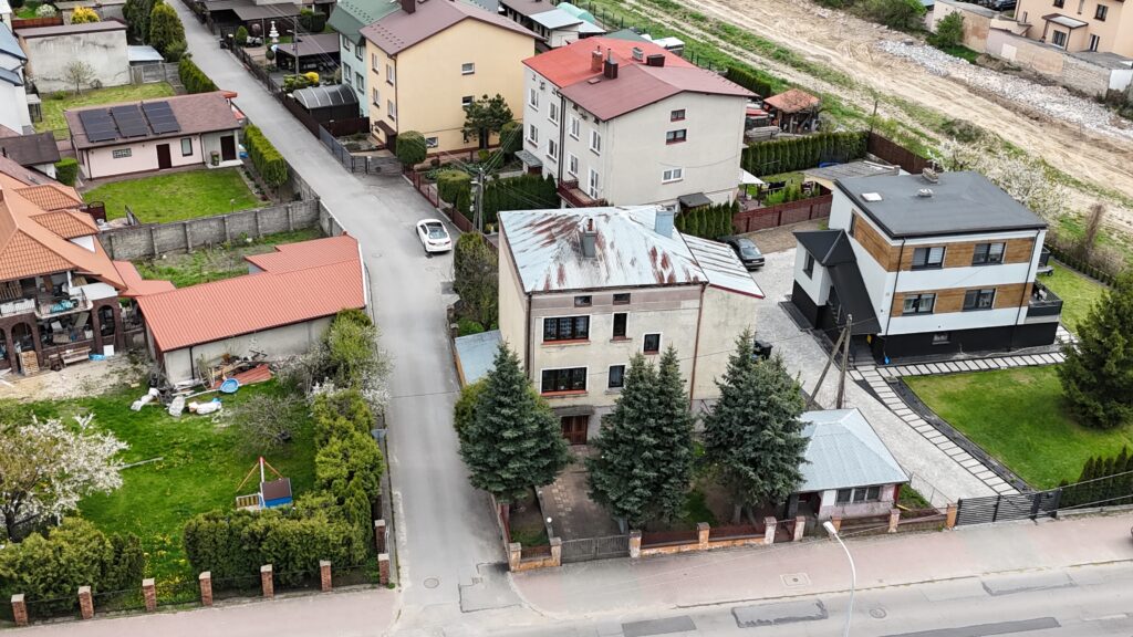 Dom i budynek usługowy Ostrowiec Św. Świętokrzyska - zdjęcie 33