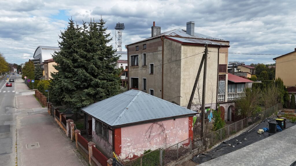 Dom i budynek usługowy Ostrowiec Św. Świętokrzyska - zdjęcie 34