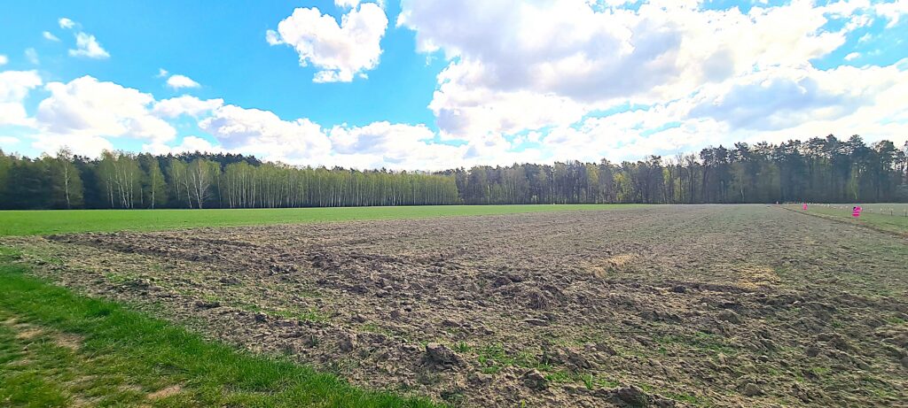 Działki budowlane na sprzedaż - Zahajki - zdjęcie 4