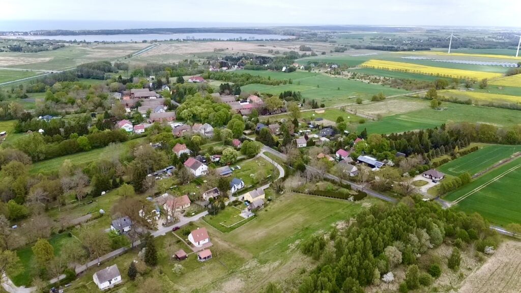 Duża działka bud. z MPZP Lędzin 5 min od Rewala. - zdjęcie 16