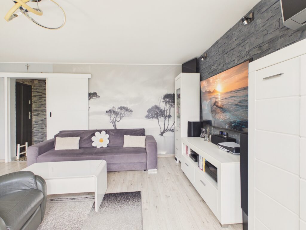 Mieszkanie z widokami, 3 pokoje, balkon ! - zdjęcie 2