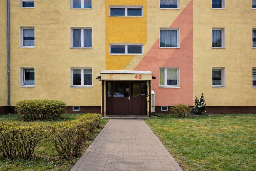 Ustawne mieszkanie, dające poczucie prywatności - zdjęcie 16