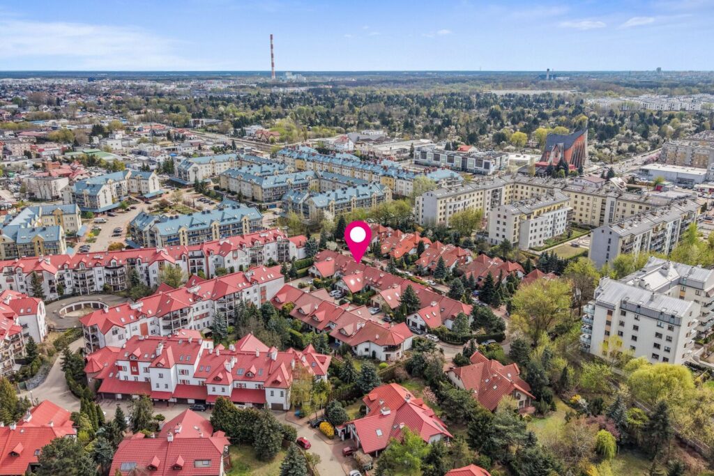 Dom w Warszawie w świetnej lokalizacji dla rodziny - zdjęcie 28
