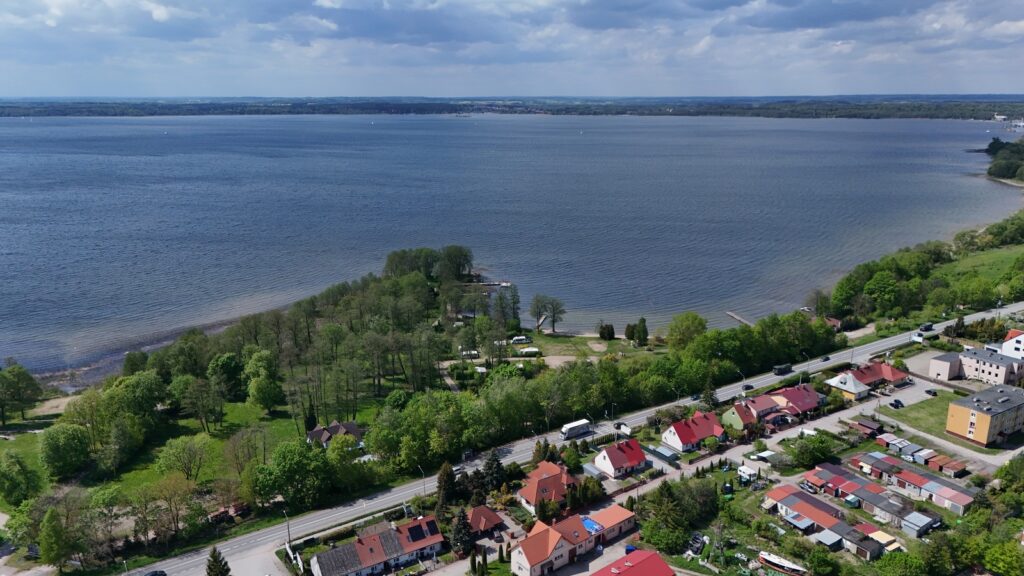 Dom z 3 garażami - Bystry k. Giżycka przy S W J M - zdjęcie 31