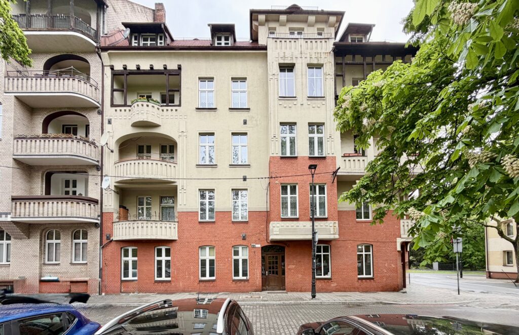 Wyremontowane i przestronne - 87m - Pl. Wolności 2 - zdjęcie 1