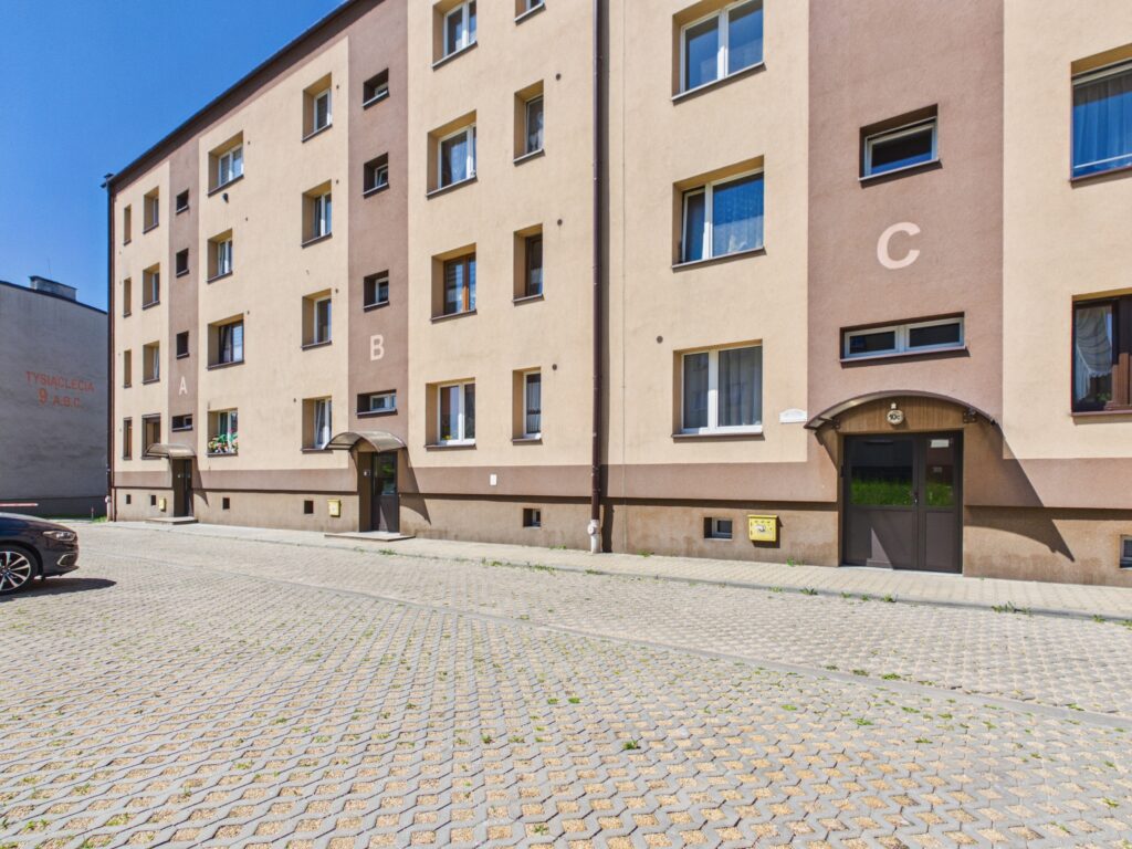 Kawalerka z osobną kuchnią | Bytom | Stroszek - zdjęcie 15
