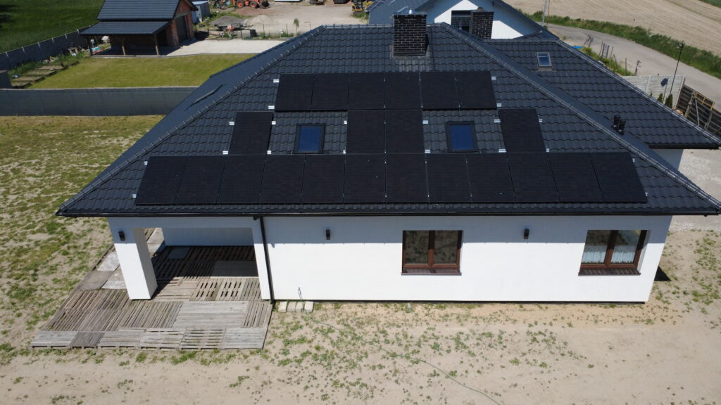 Nowy i energooszczędny dom 2024 w Chojnach - zdjęcie 24