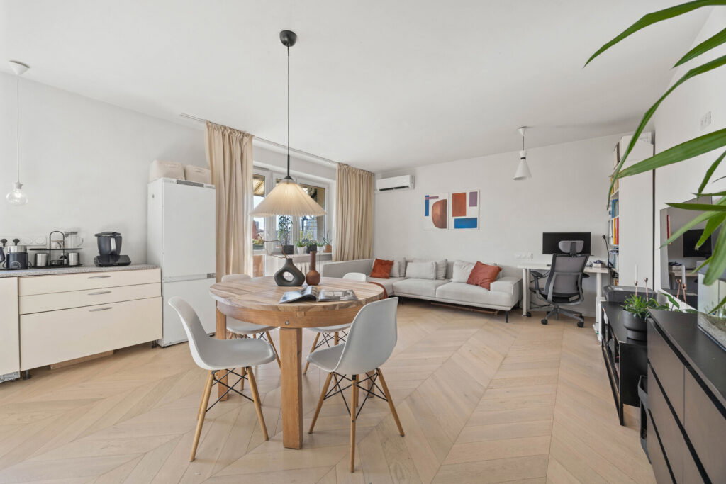 Ursynów 4 pokoje | 73 m² | po remoncie | metro - zdjęcie 1