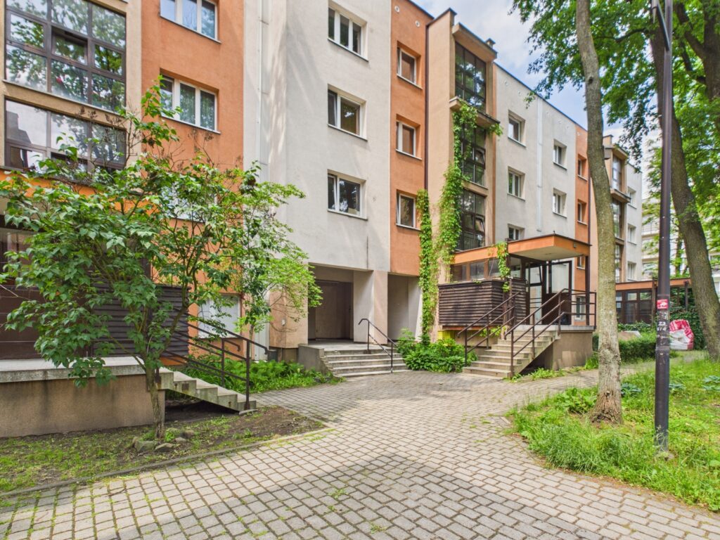 3 pokoje | 63 m² | Brynów | Do remontu - zdjęcie 2