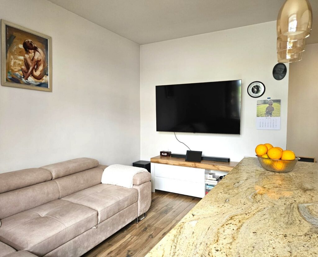 Luksusowy apartament 86m² w odnowionej kamienicy - zdjęcie 3
