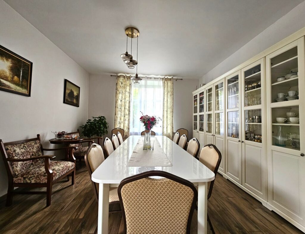 Luksusowy apartament 86m² w odnowionej kamienicy - zdjęcie 4