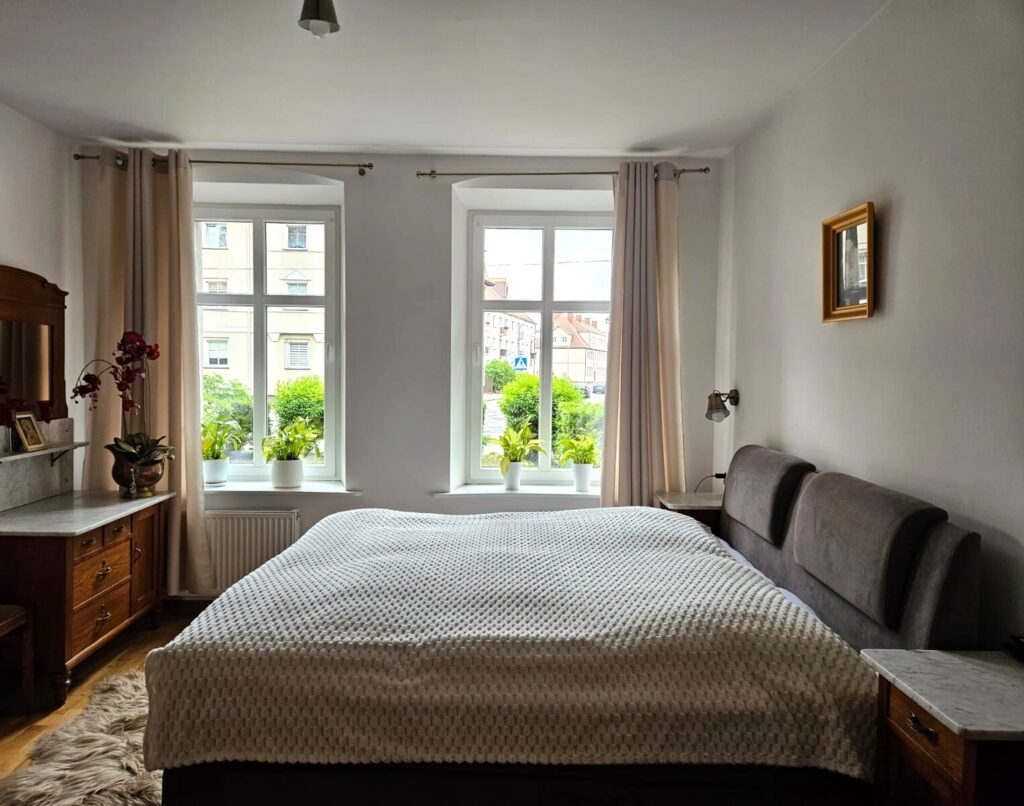 Luksusowy apartament 86m² w odnowionej kamienicy - zdjęcie 6