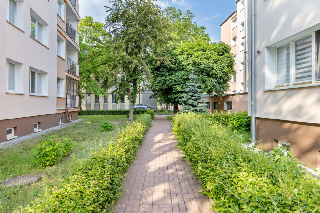 2 pokoje po remoncie | Balkon | 220 m do PKP - zdjęcie 14