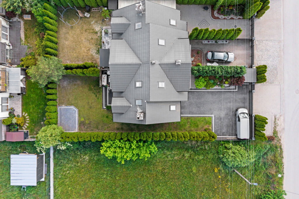 Zadbany bliźniak 157 m² z pięknym ogrodem i klimat - zdjęcie 19