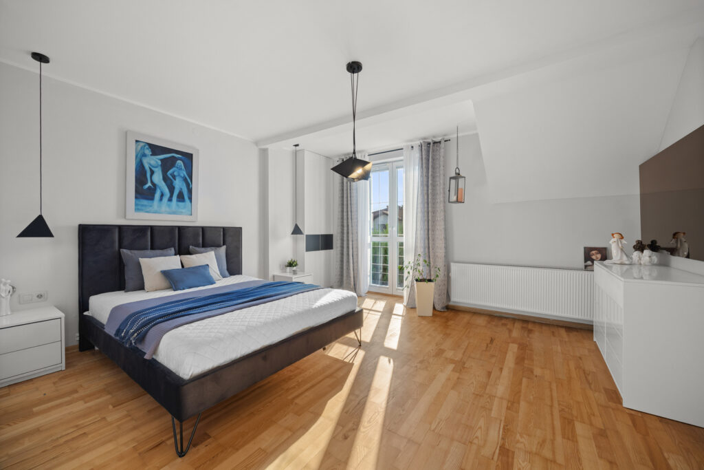 Zadbany bliźniak 157 m² z pięknym ogrodem i klimat - zdjęcie 13