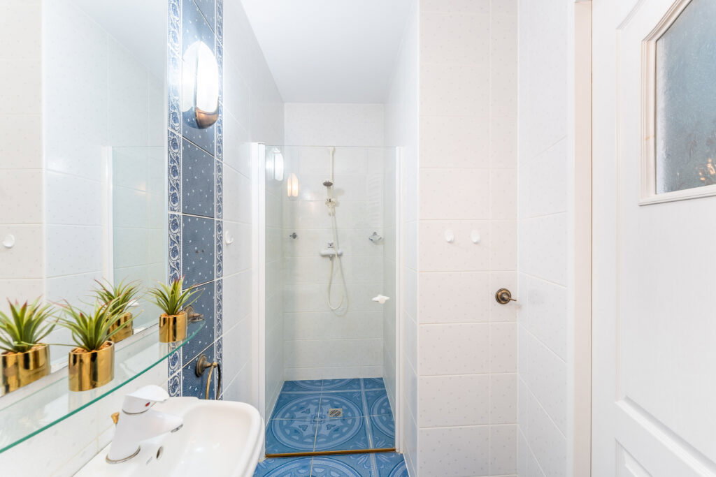 Apartament w wyjątkowej lokalizacji, 100m od morza - zdjęcie 15