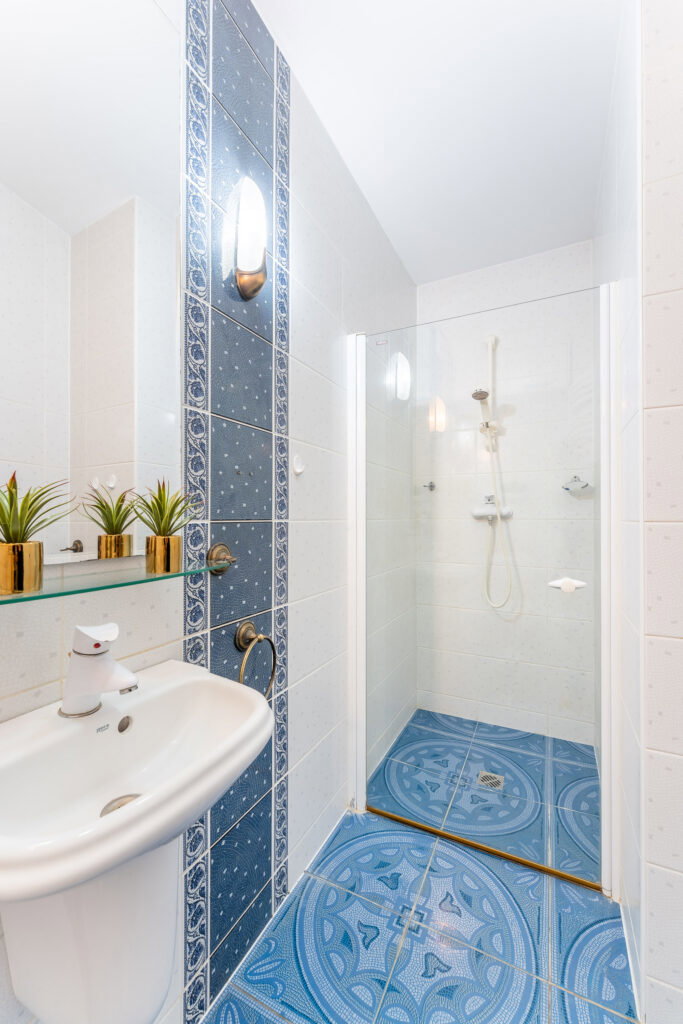 Apartament w wyjątkowej lokalizacji, 100m od morza - zdjęcie 13