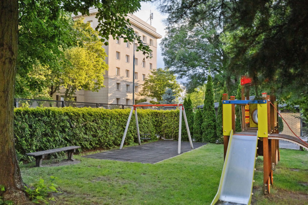 3 pokojowe mieszkanie w doskonałej lokalizacji - zdjęcie 9