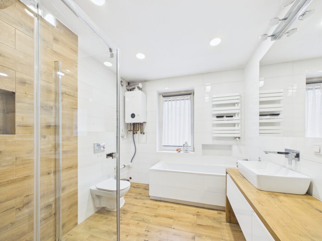 Dom z 4 mieszkaniami – blisko centrum - zdjęcie 14