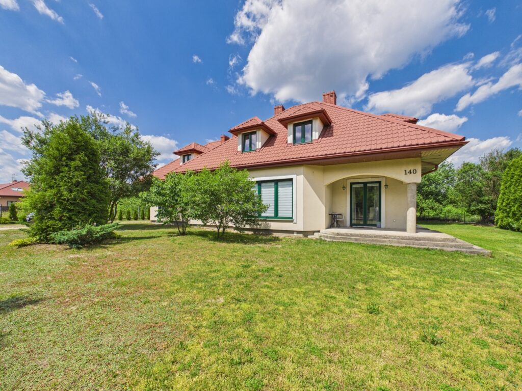 Komfortowy dom 206 m² Brody gm. Końskie - zdjęcie 1