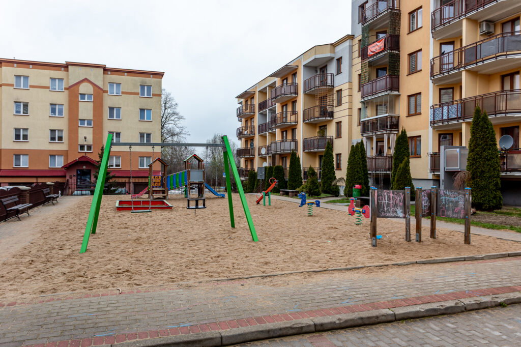 4 pokoje i salon z aneksem kuchennym, ul. Tuwima - zdjęcie 14