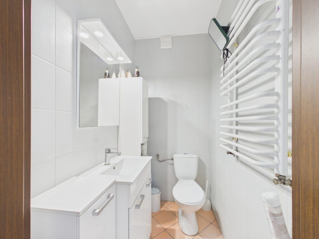 Komfortowy dom 206 m² Brody gm. Końskie - zdjęcie 9