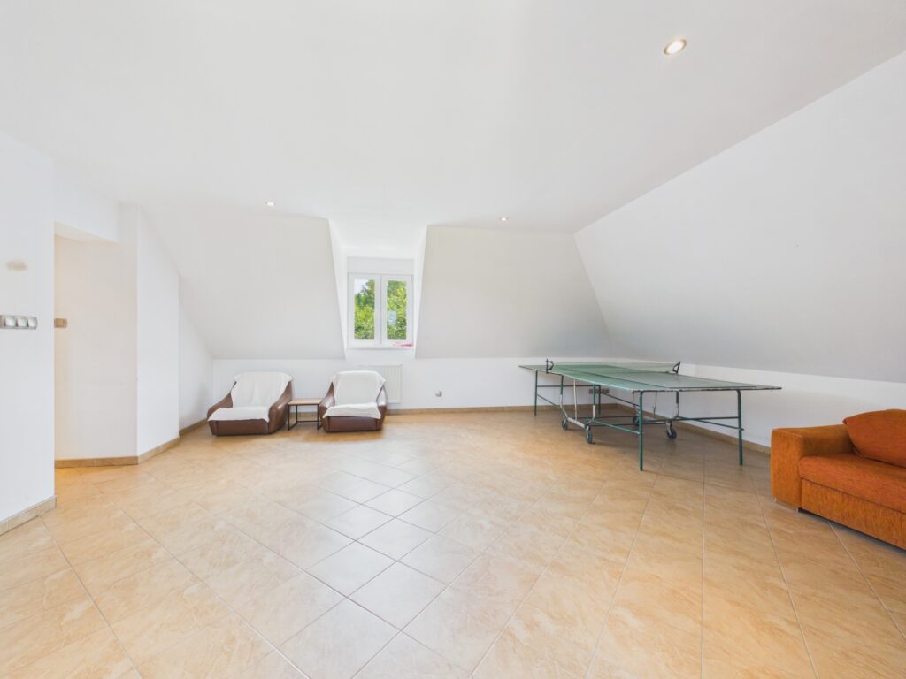 Komfortowy dom 206 m² Brody gm. Końskie - zdjęcie 21