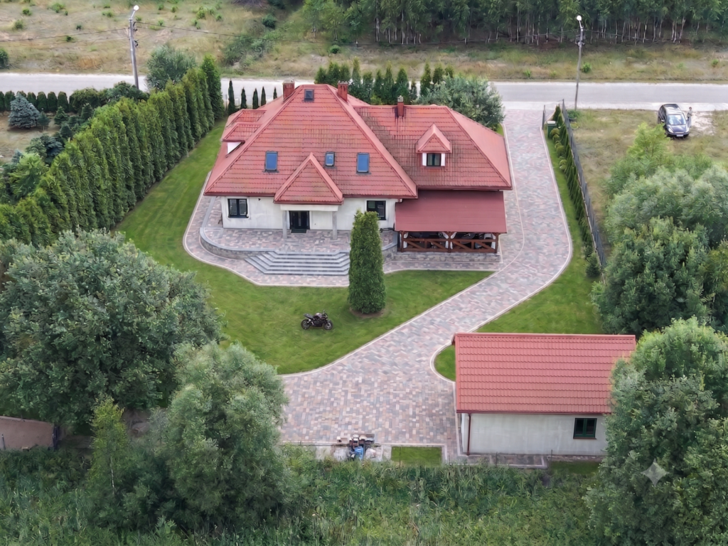 Komfortowy dom 206 m² Brody gm. Końskie - zdjęcie 4