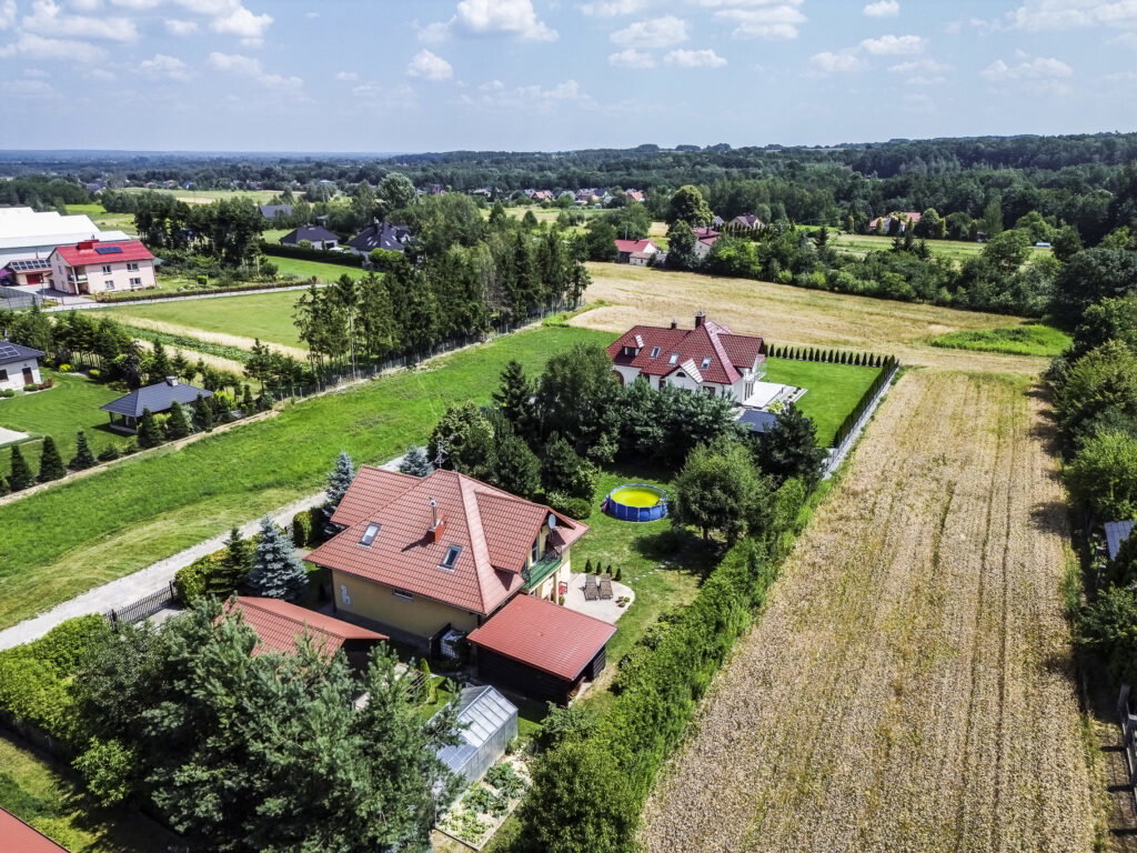 Dom jednorodzinny z dużą działką Strażów - zdjęcie 16