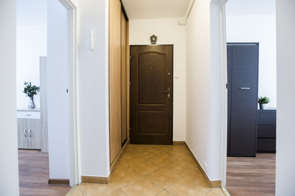 3 pokojowe rozkładowe mieszkanie na osiedlu Kmity - zdjęcie 8