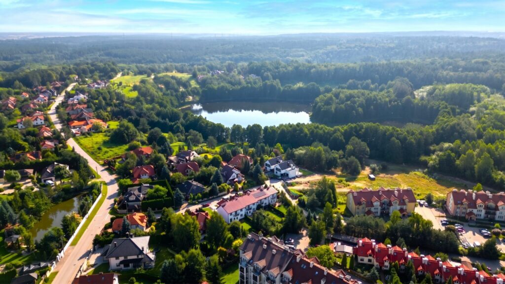 Przestronny dom dla rodziny lub na dwa mieszkania - zdjęcie 3