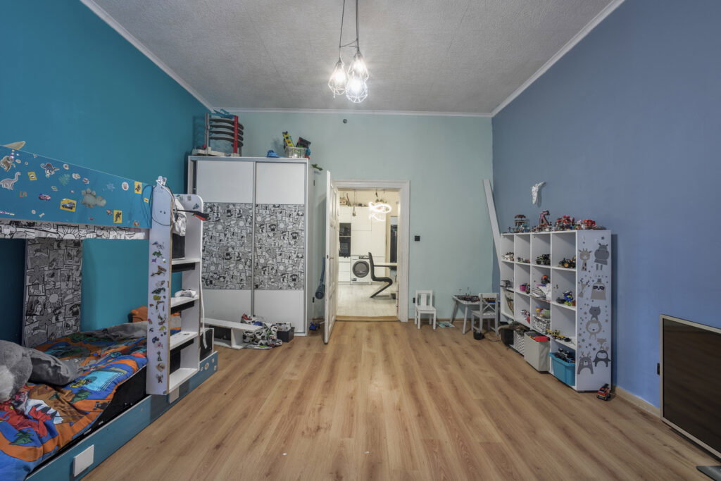 3 pokojowe mieszkanie w centrum zabytkowego miasta - zdjęcie 4