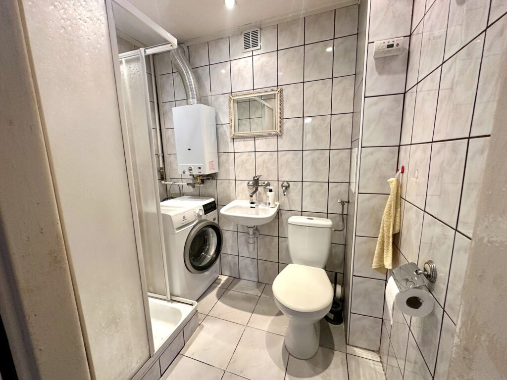 2 pokoje z balkonem | Centrum | Do remontu - zdjęcie 6