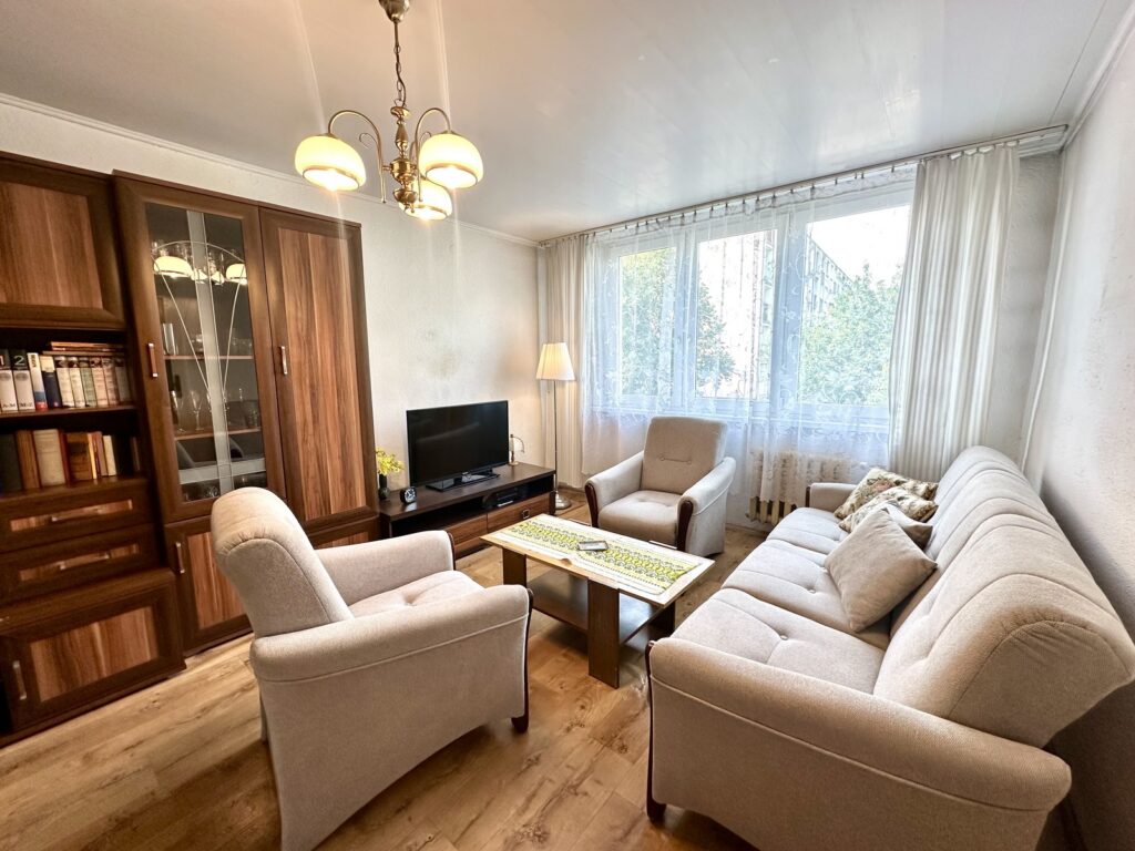 2 pokoje z balkonem | Centrum | Do remontu - zdjęcie 1