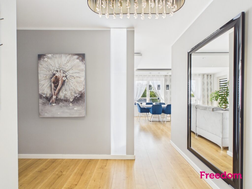 Apartament klasy Premium w sercu Koszalina - garaż - zdjęcie 9