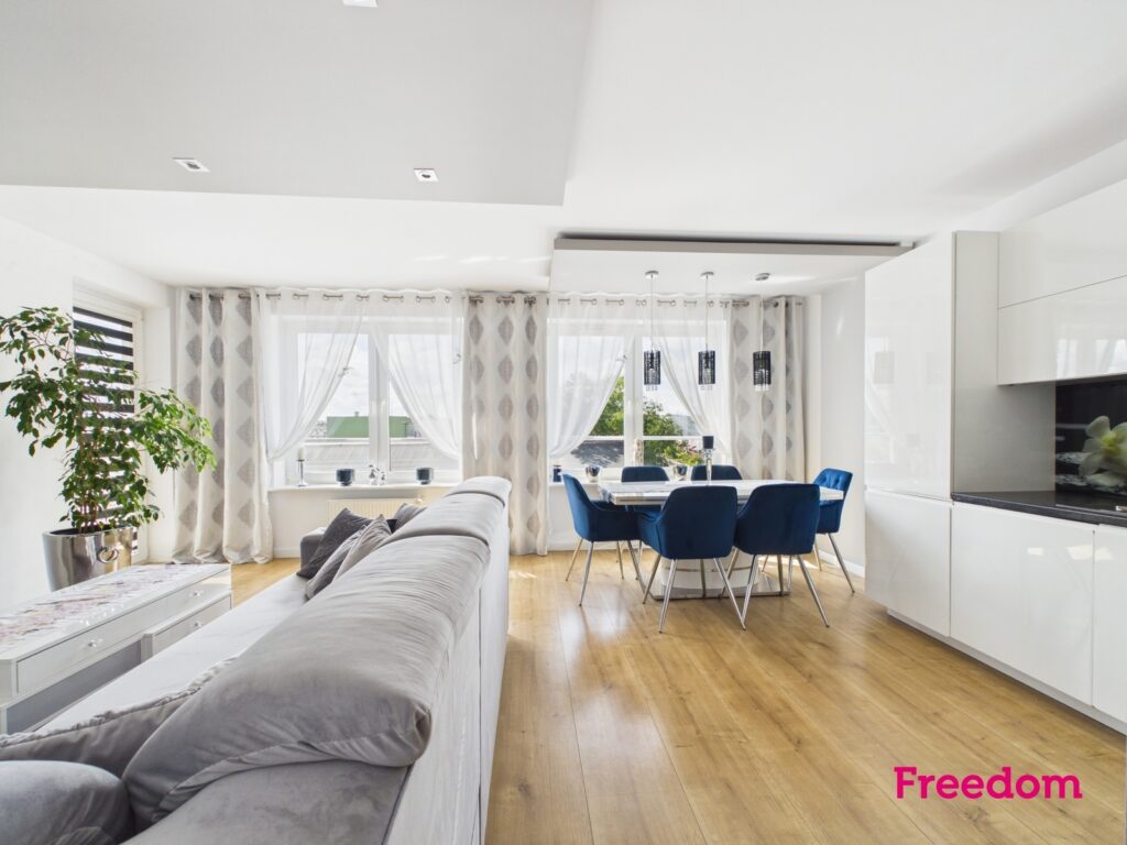 Apartament klasy Premium w sercu Koszalina - garaż - zdjęcie 13