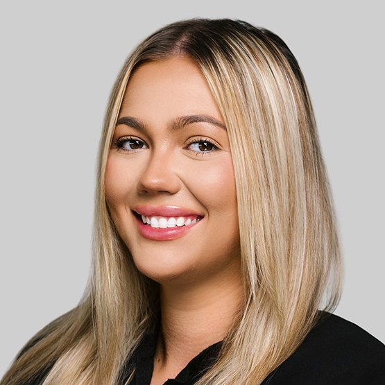 Wiktoria Marczyńska - Agent Nieruchomości - Freedom
