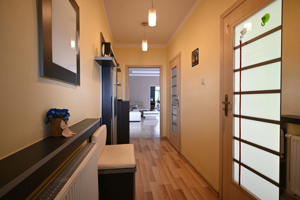 Kamienica inwestycyjna + działka w centrum - zdjęcie 10