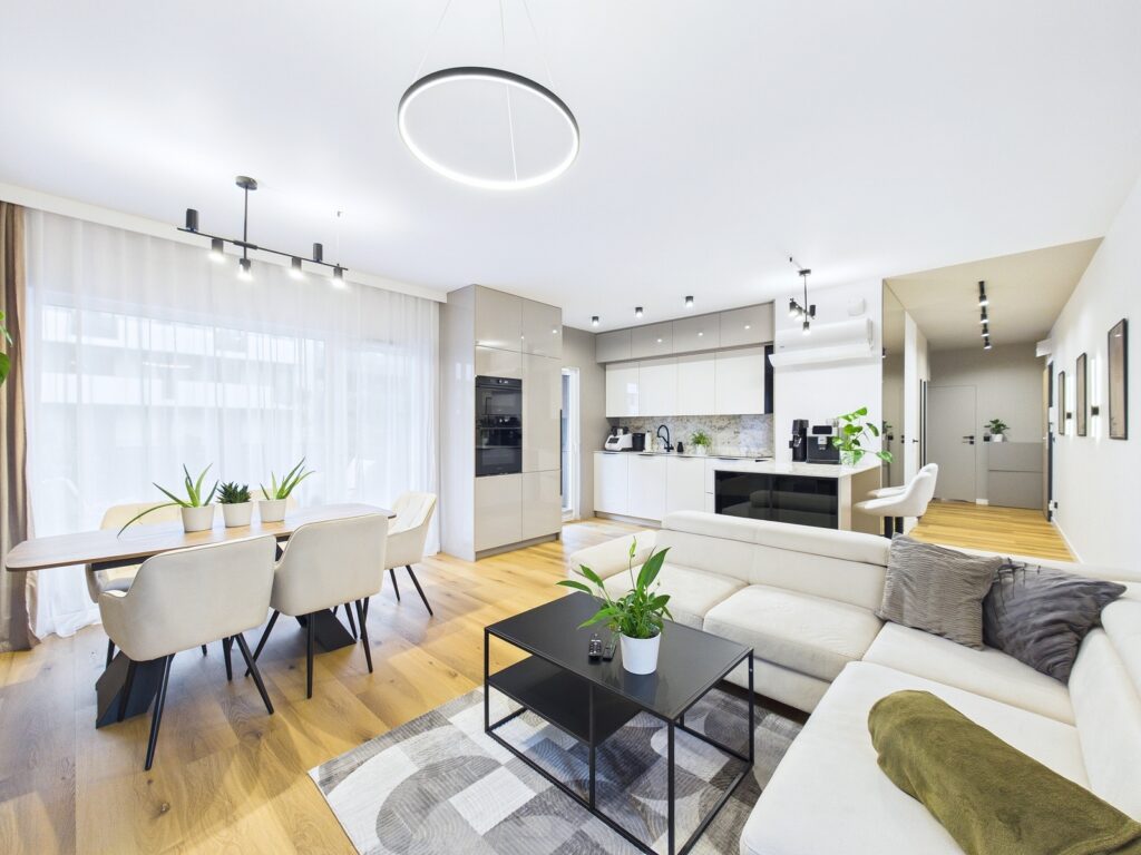 wyposażone, 3pokoje, balkon 15m2, Ceglana 57 - zdjęcie 1