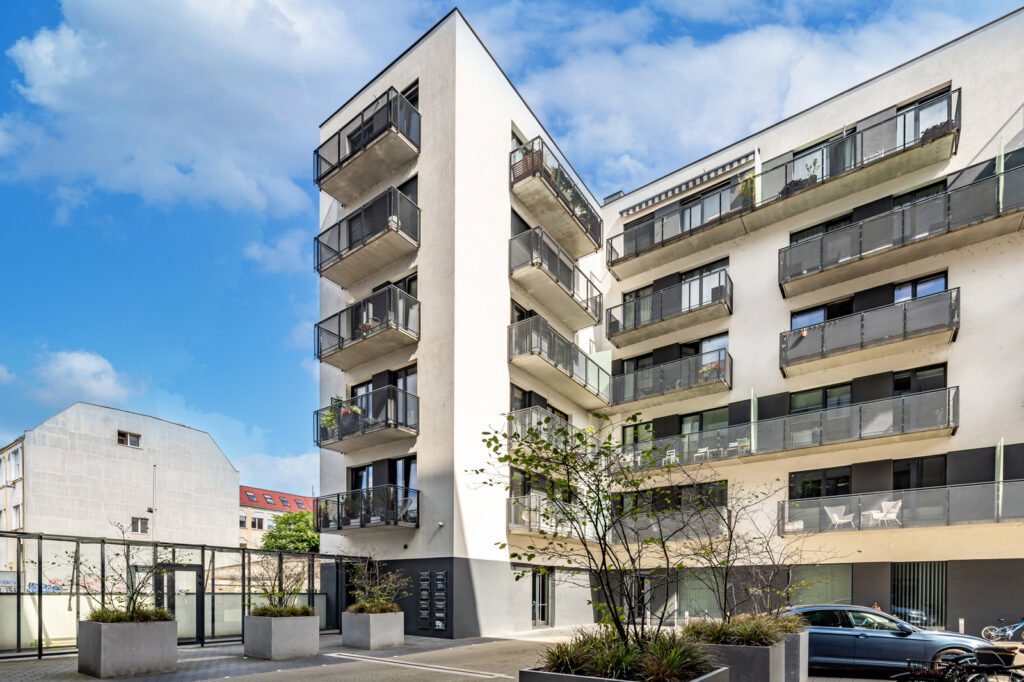 Apartament z widokiem na Ratusz i dwoma balkonami - zdjęcie 14