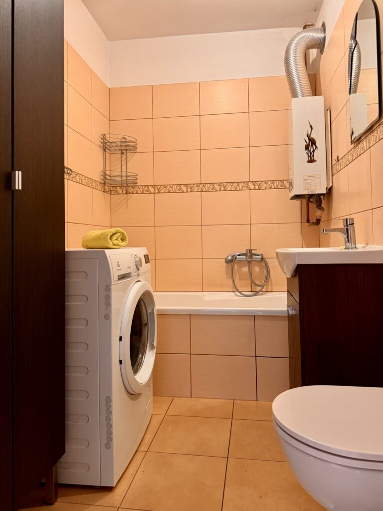 Na sprzedaż mieszkanie 2-pokojowe z balkonem - zdjęcie 6